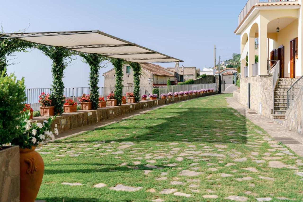 Appartamento Elisa In Villa Laura Scala Exterior foto